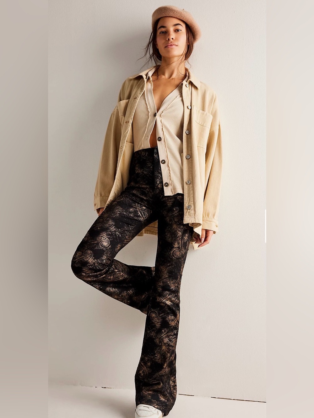 We the Free People 25 X 33 Jayde Print Metallic Flare Jean Gold Black NWT $148